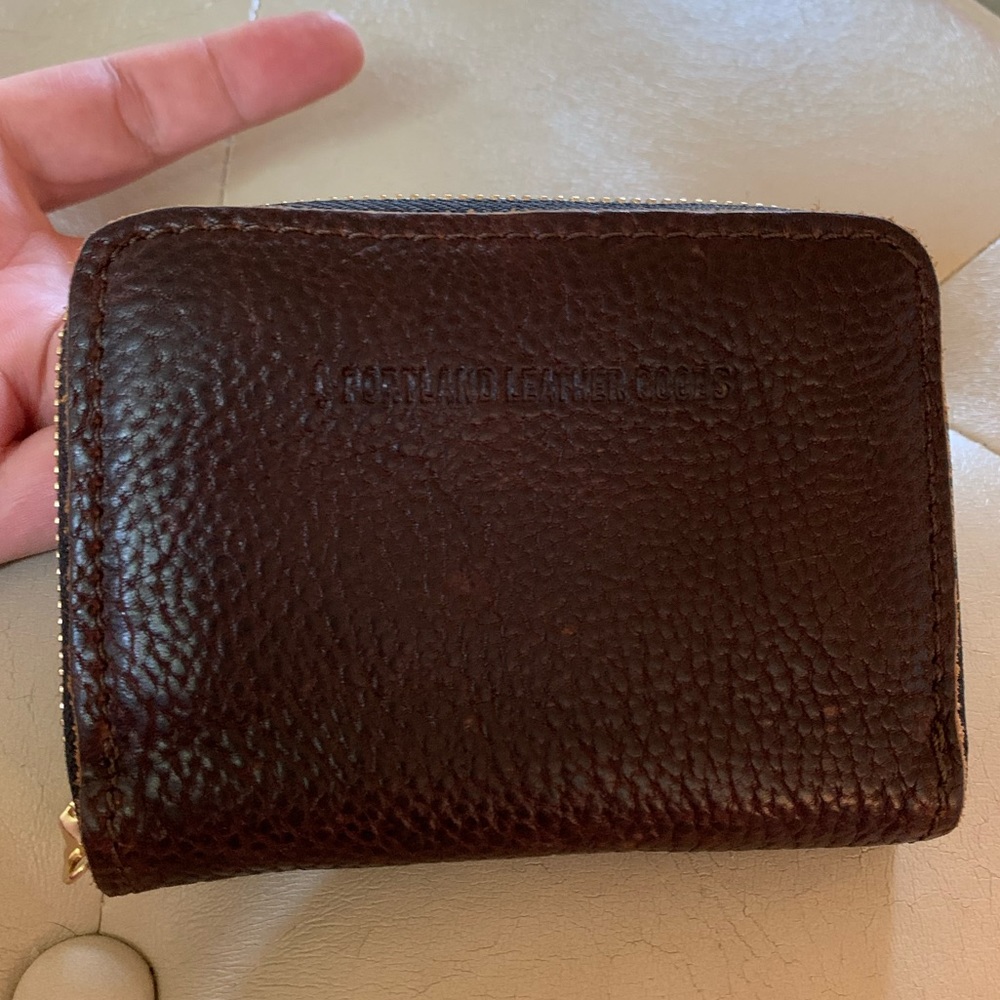 Price firm NWOT Portland Leather Almost Perfect Pebbled Small Wallet Coldbrew.